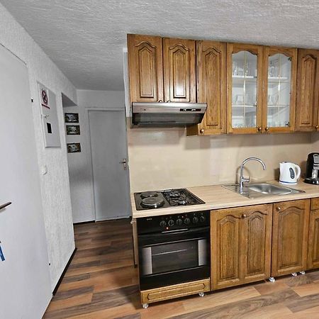 Apartman Zahira カルロバッグ エクステリア 写真